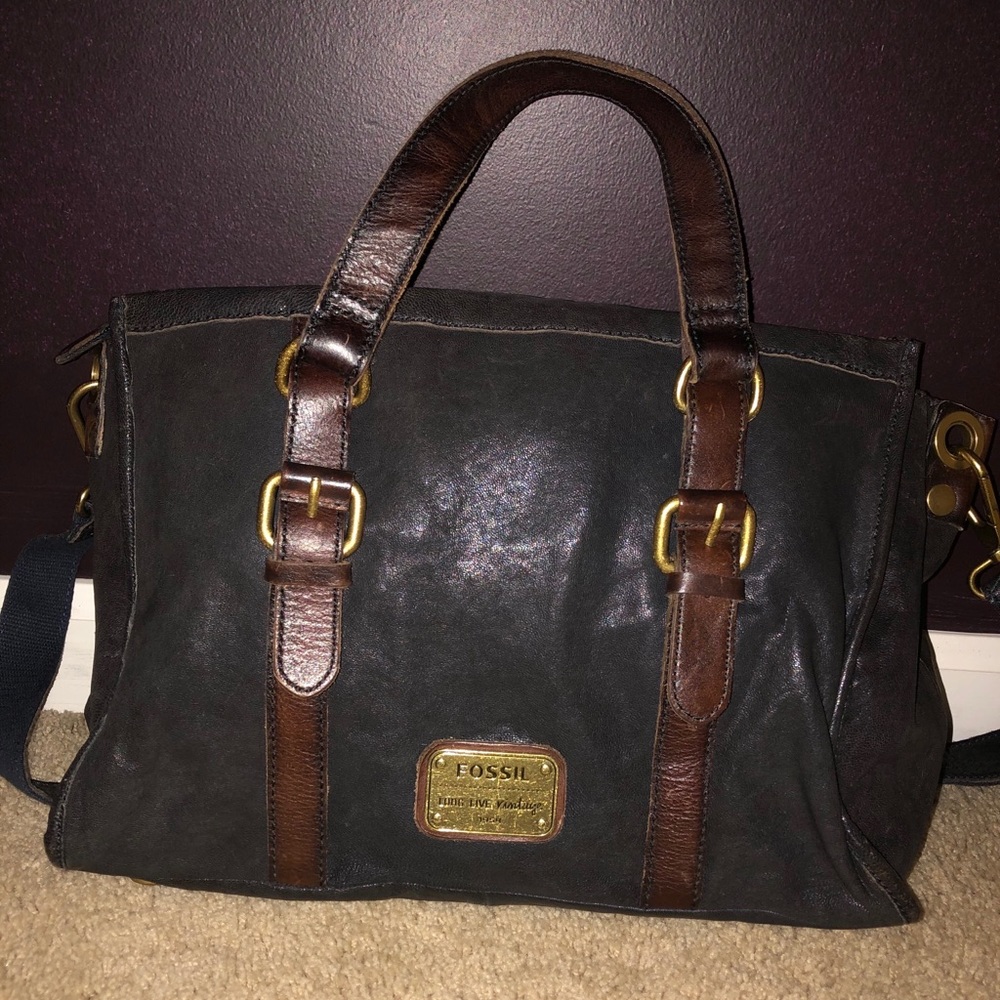 Leather Fossil Handbag & Crossbody